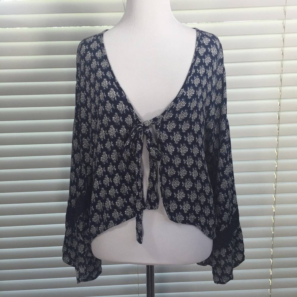 Charlotte Russe Blue White Bell Sleeve Top Medium